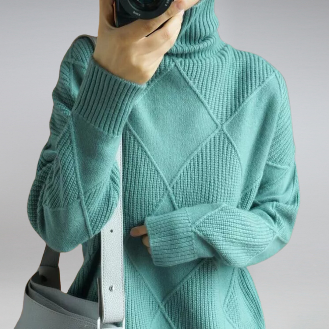 Women's Timeless Elegance Warm Cashmere Roll Neck Jumper