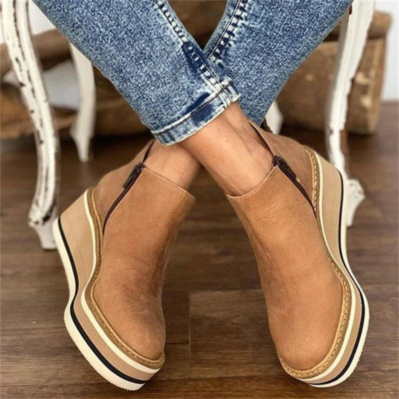 Women’s Platform Chelsea Boots Winter Height and Style