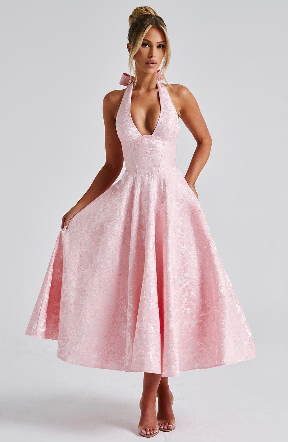 Exquisite Classic Halter Wedding Guest Dress for Women