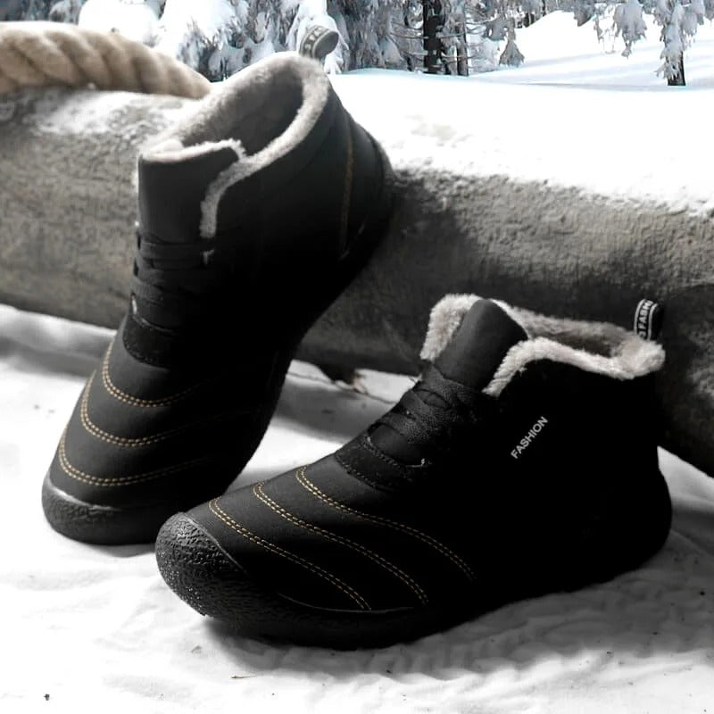 Men's Adventure Winter Hiking Boots with Plush Fur Lining and Anti-Slip Sole