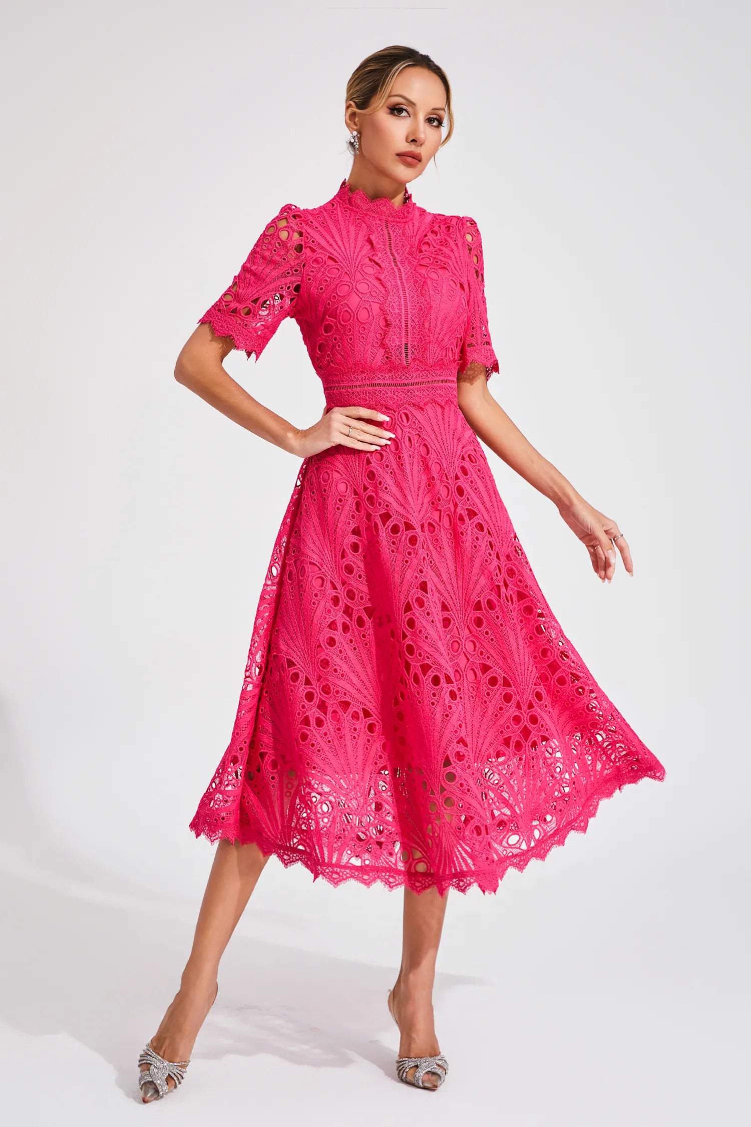 Exquisite Flattering Lace Midi Dress for Women